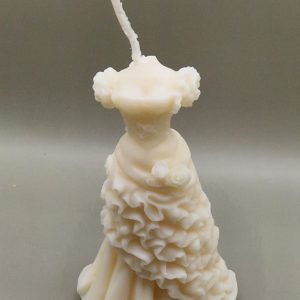 l3-La-Robe-de-Bal